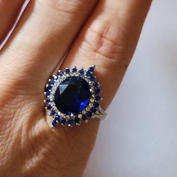 New 925 Silver Oval Cut Blue Sapphire Diamond Ring for Women